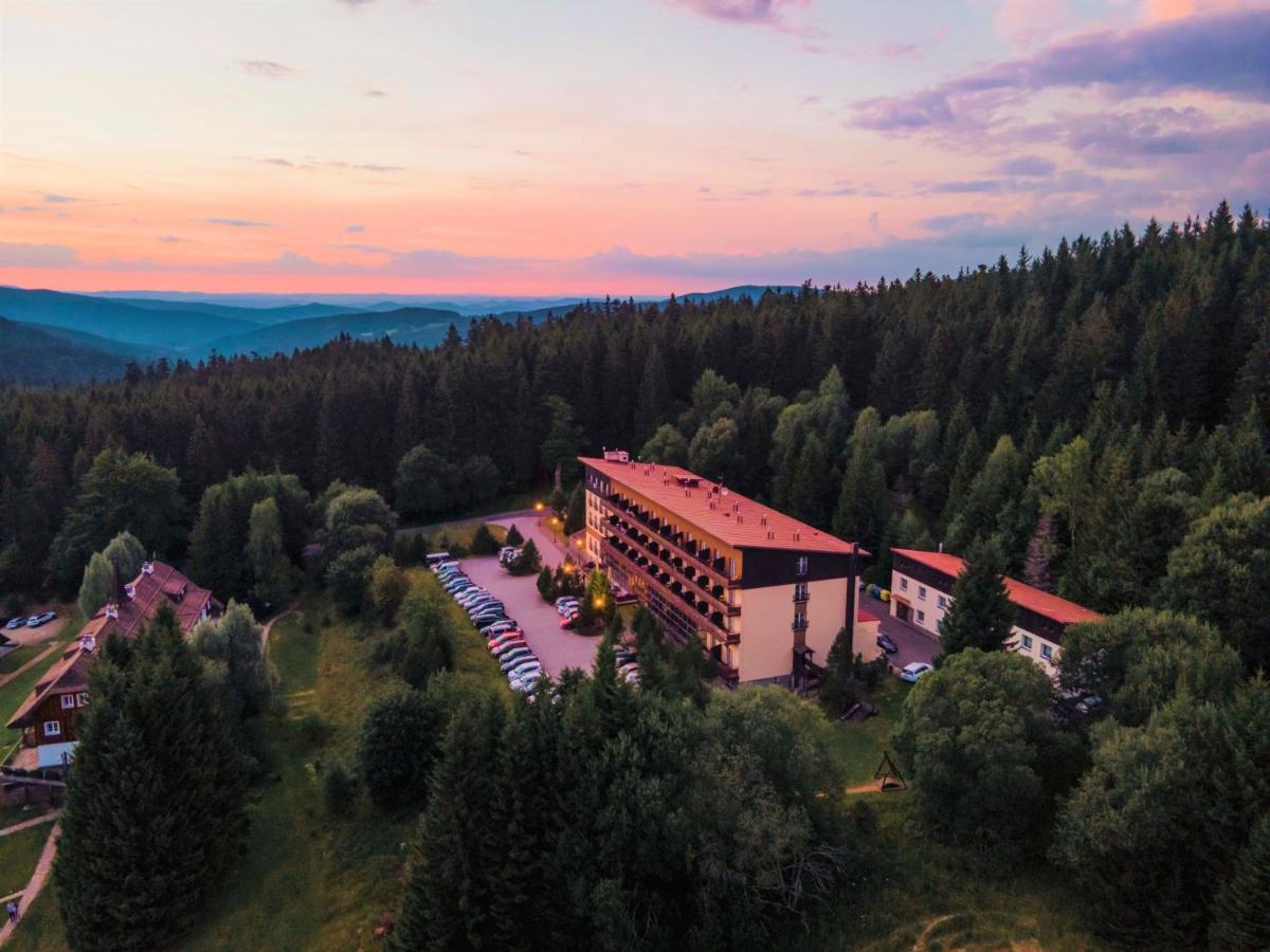 Orea Hotel Spicak Sumava Železná Ruda Екстериор снимка